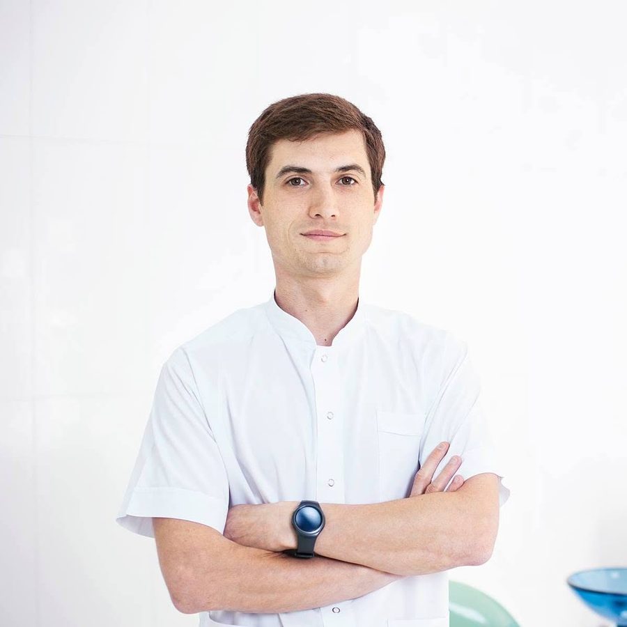 Dr. Vadim Negru, medic stomatolog
